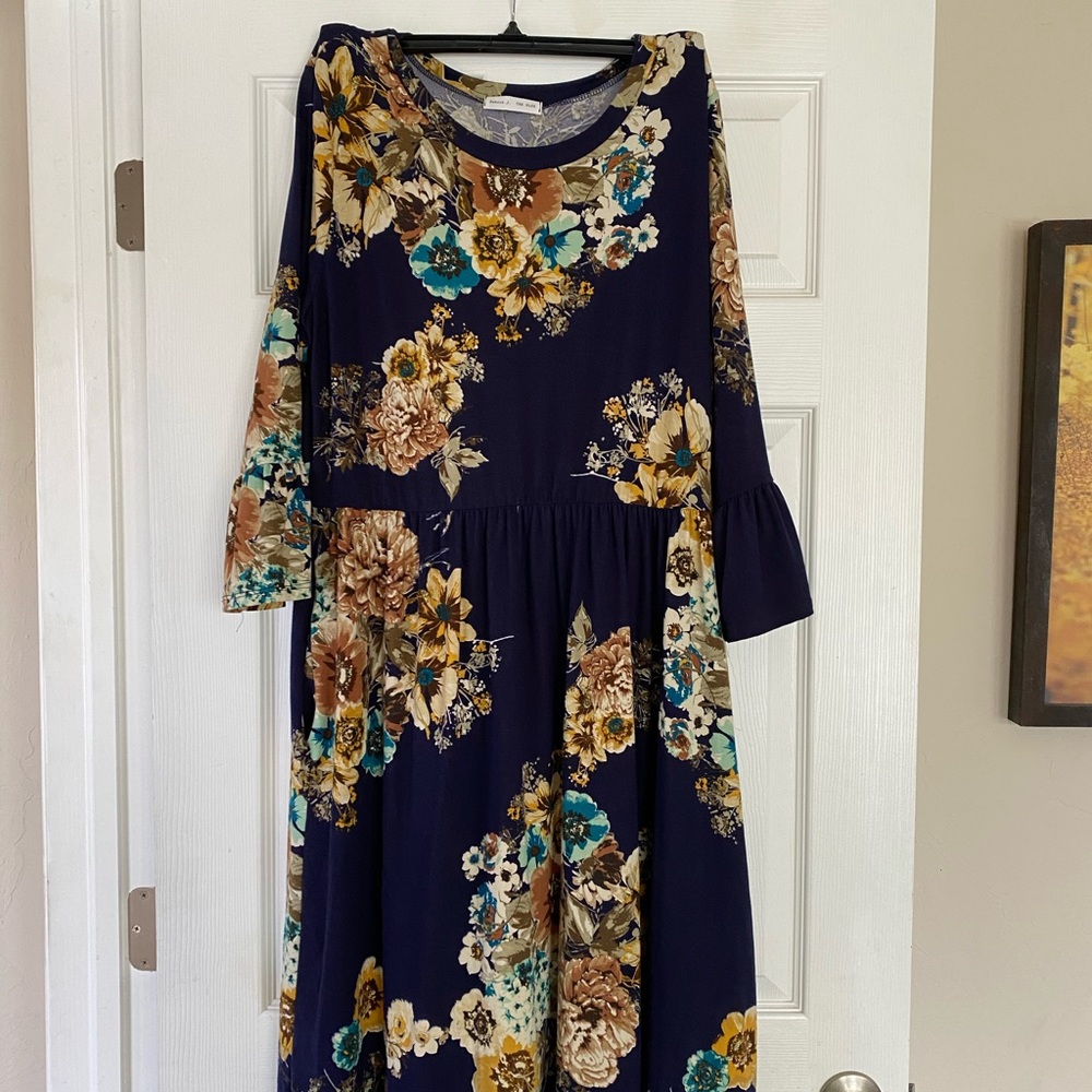 navy floral midi | xxl